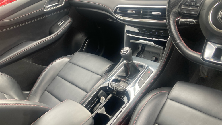 MG Hs 1.5 T-GDI Excite 5dr Petrol Hatchback